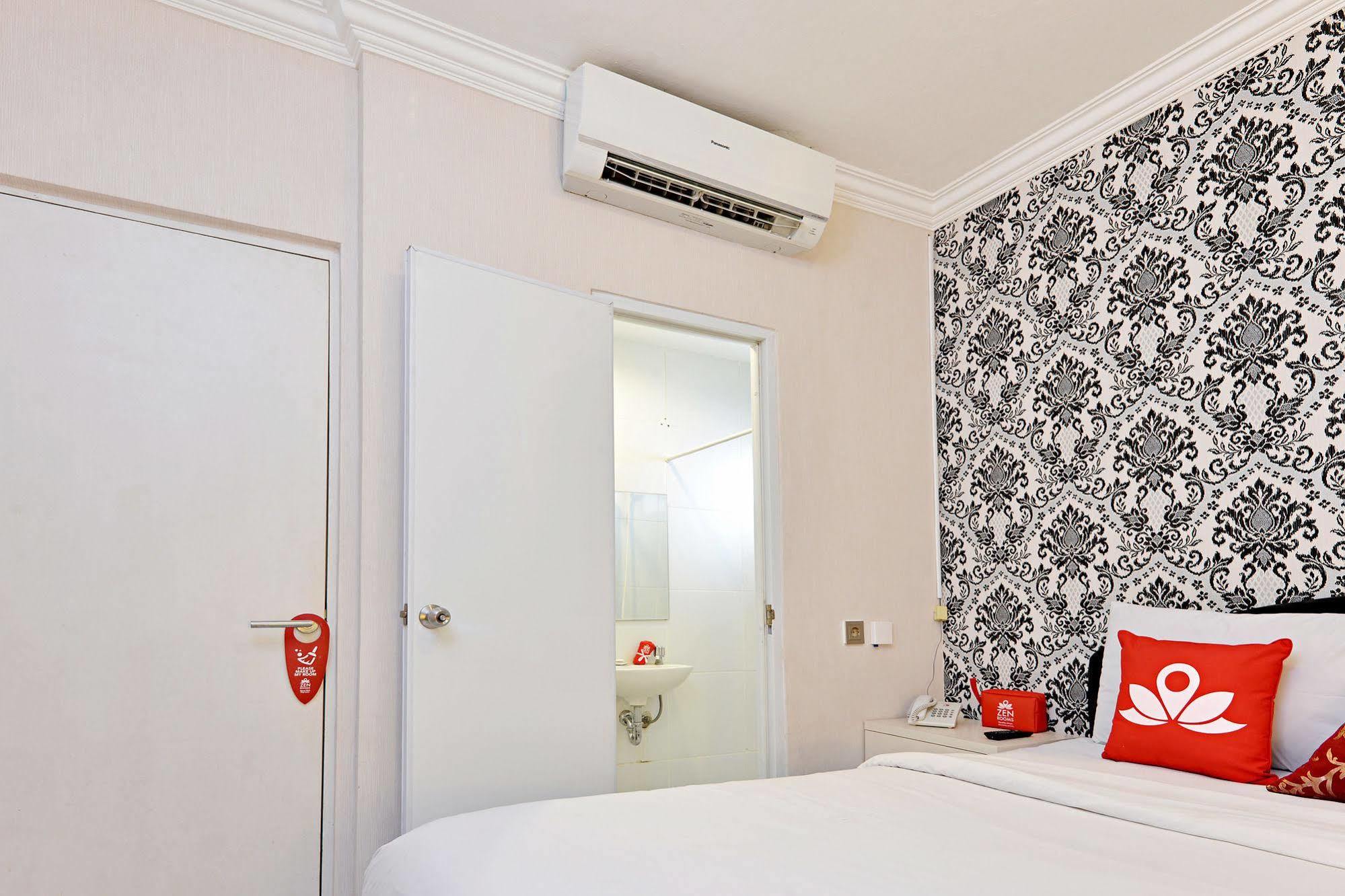Zen Rooms Basic Tangerang Aeropolis Екстериор снимка